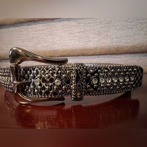 Guess belt